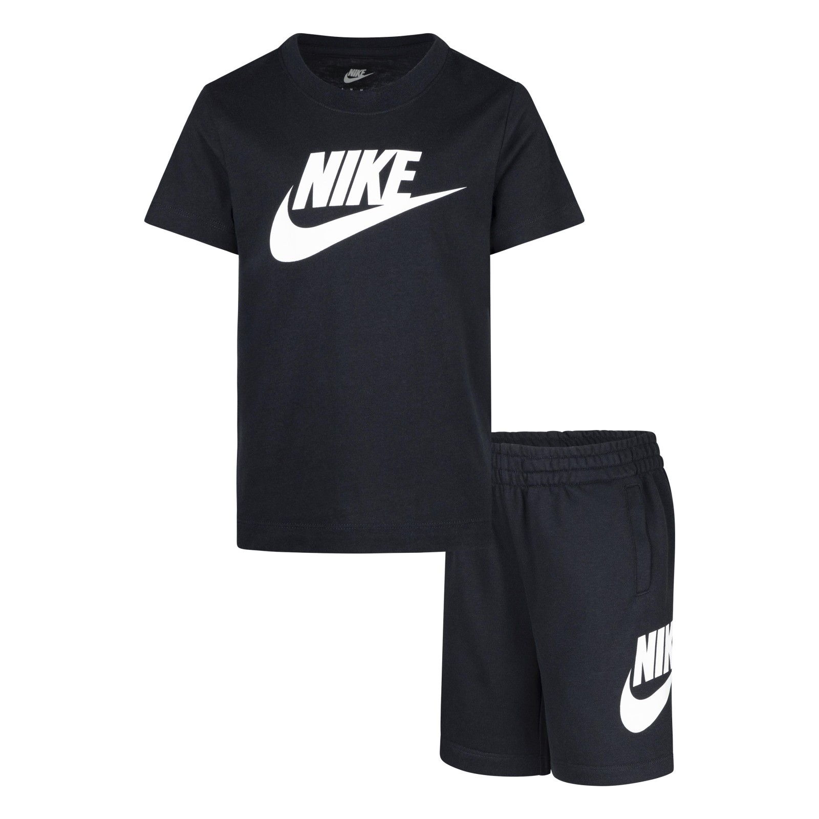 Nike club tee & short set 110-116 cm